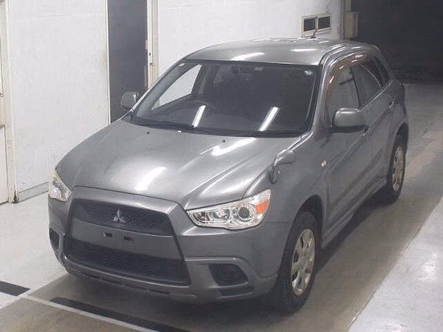 MITSUBISHI RVR