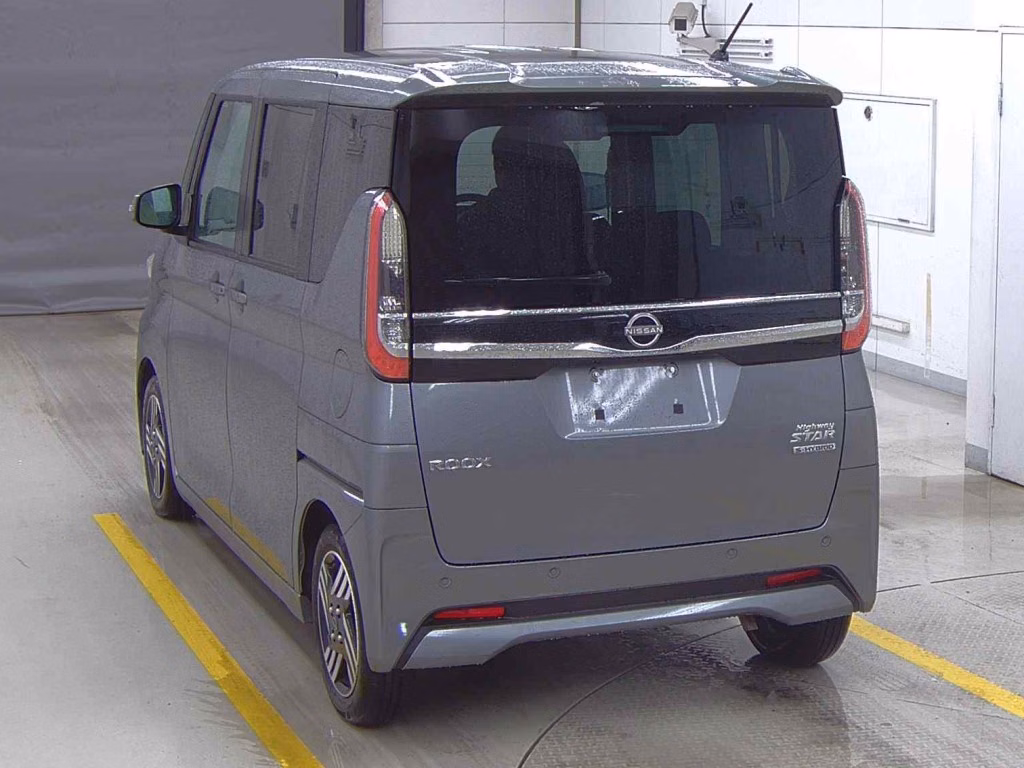 NISSAN ROOX