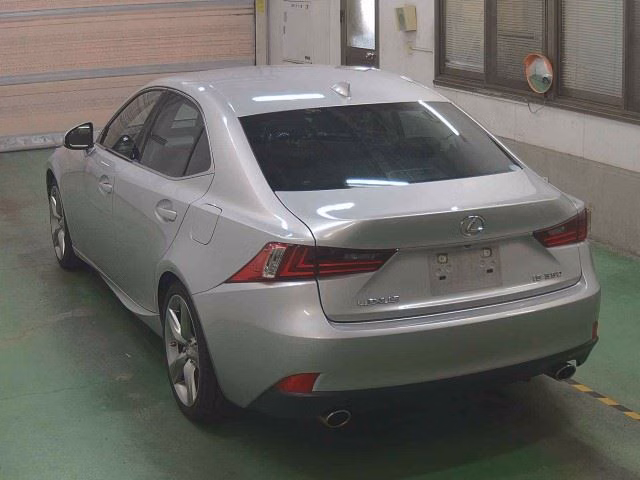 LEXUS IS350