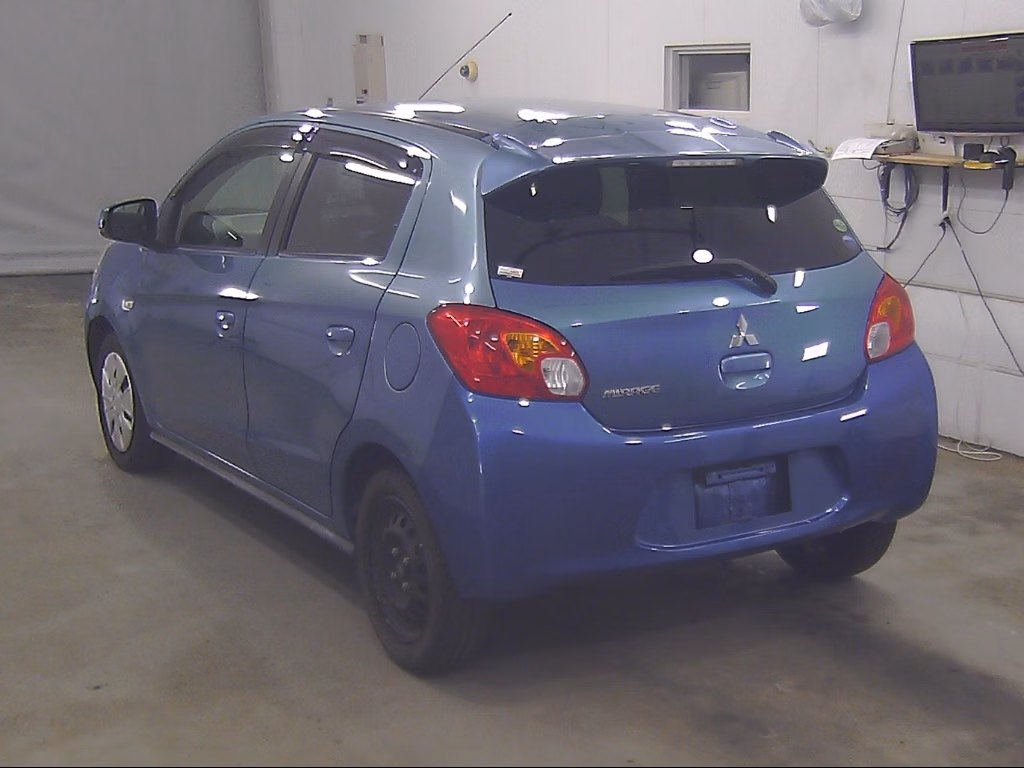 MITSUBISHI MIRAGE
