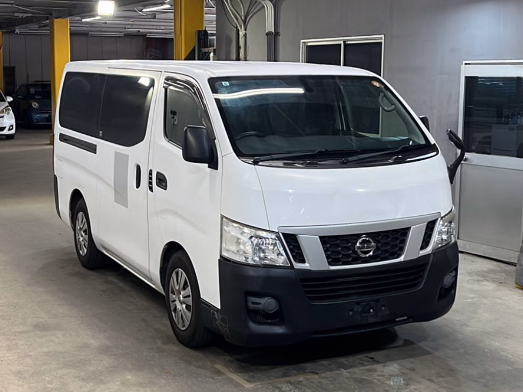 NISSAN NV350 CARAVAN