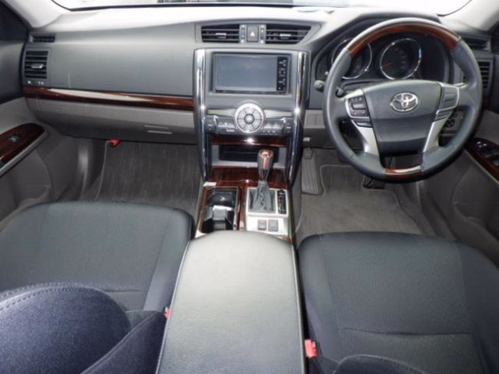 TOYOTA MARK X