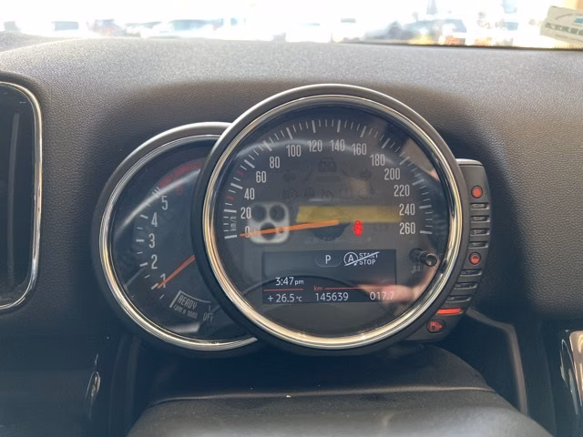 MINI CROSSOVER