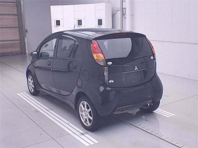 MITSUBISHI I