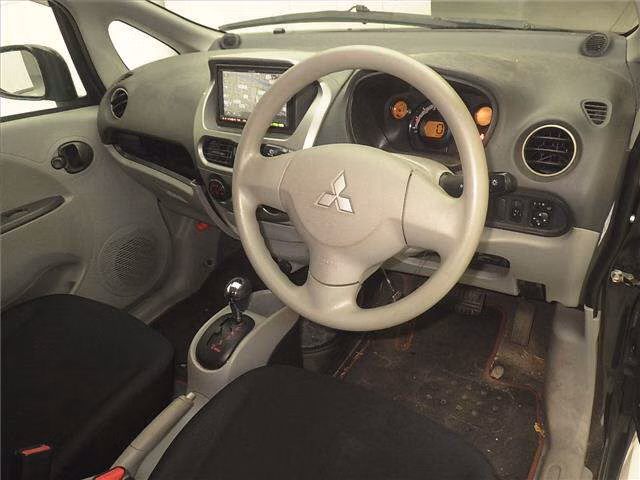 MITSUBISHI I