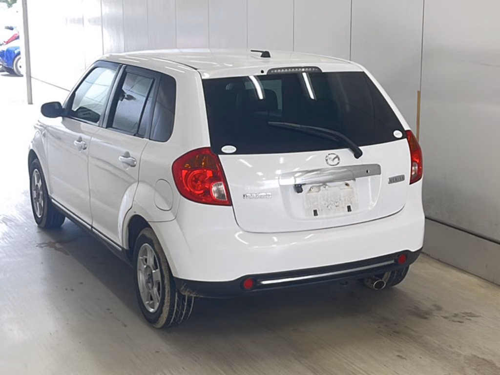 MAZDA VERISA