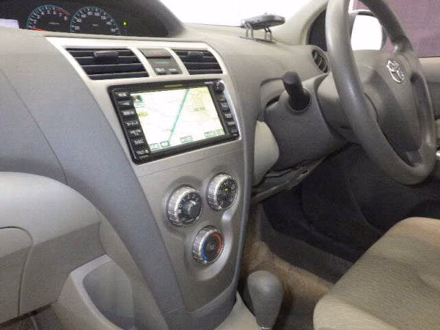 TOYOTA BELTA