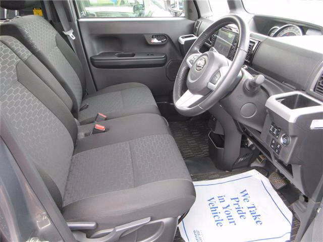DAIHATSU WAKE