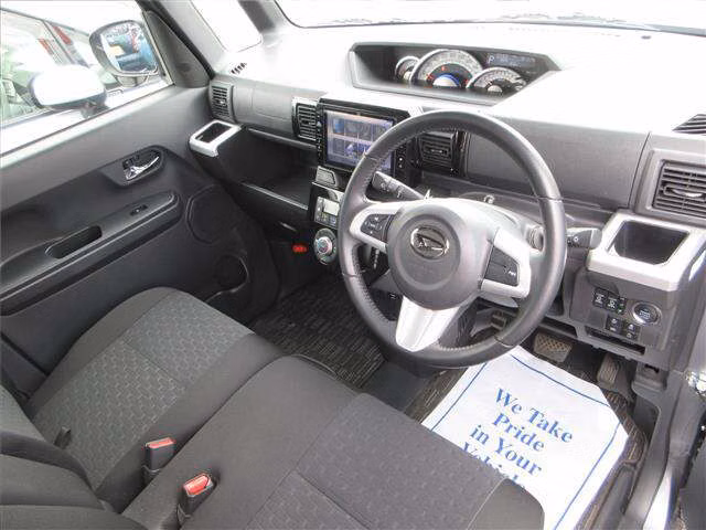 DAIHATSU WAKE