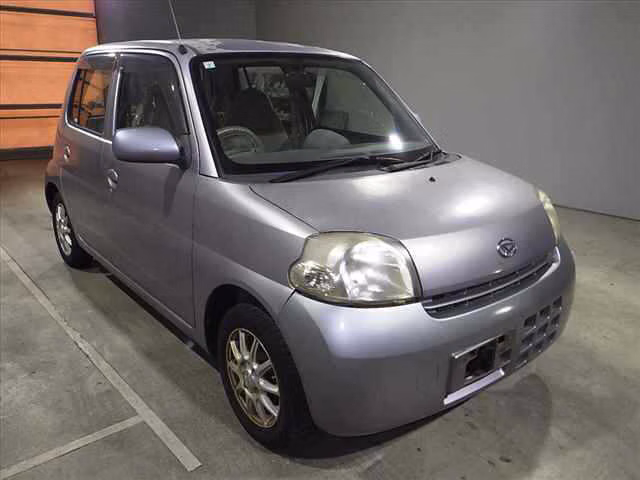 DAIHATSU ESSE
