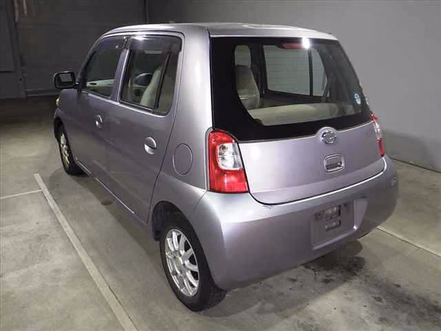 DAIHATSU ESSE