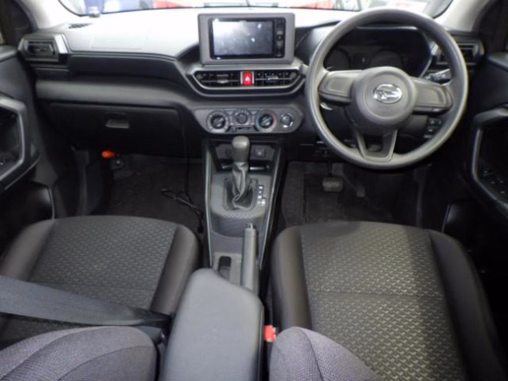 DAIHATSU ROCKY