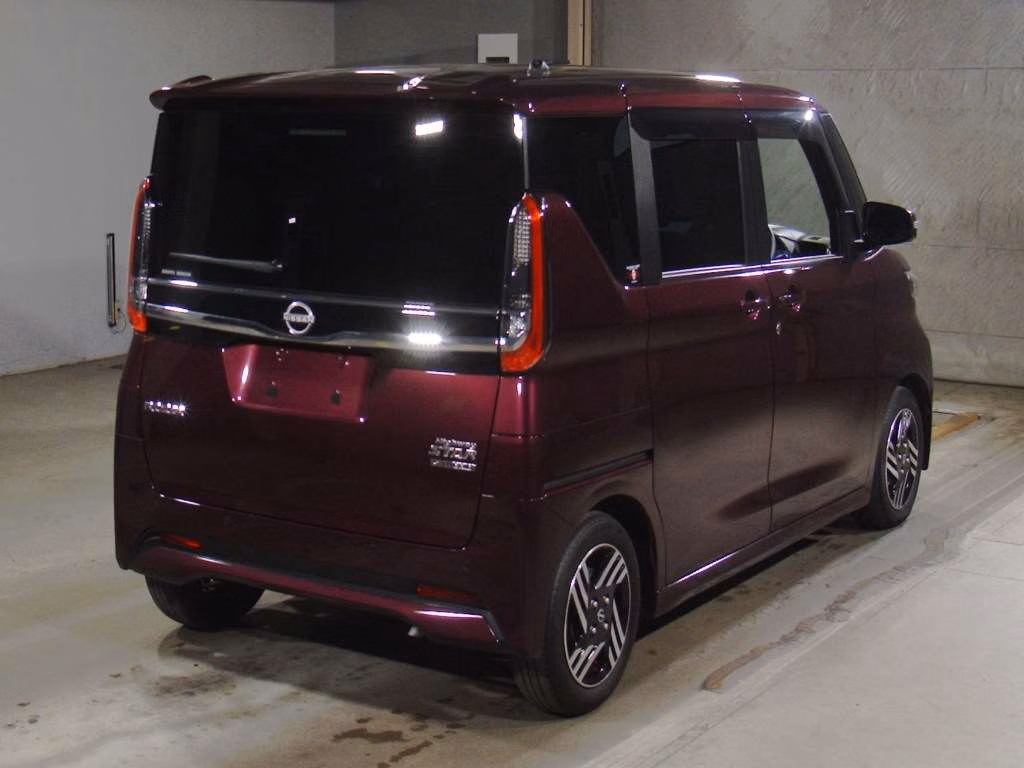 NISSAN ROOX
