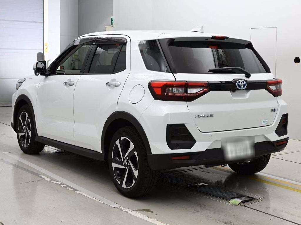 TOYOTA RAIZE