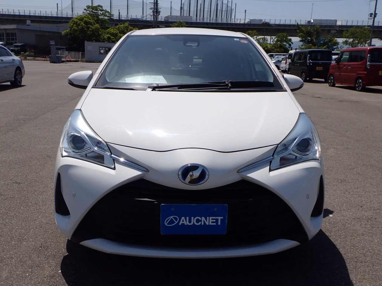 TOYOTA VITZ