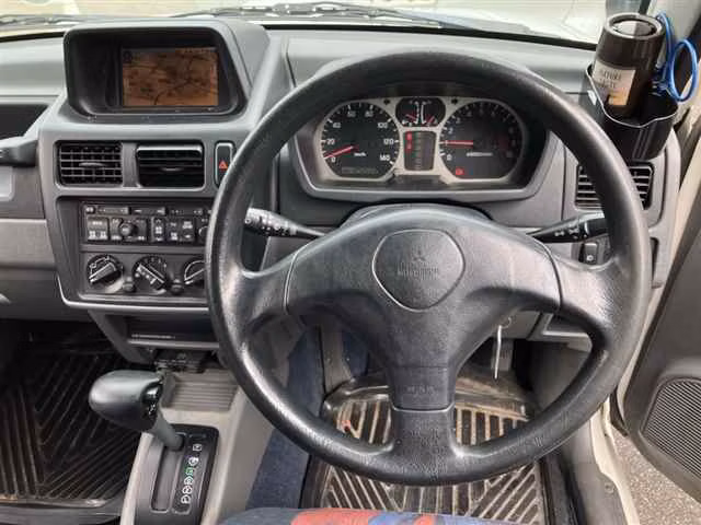 MITSUBISHI PAJERO MINI
