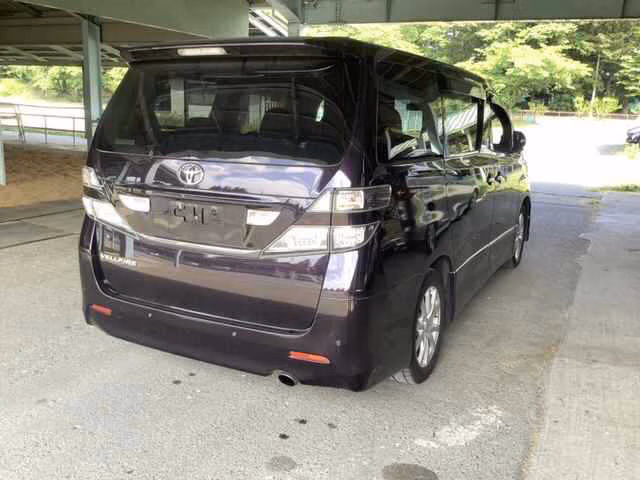 TOYOTA VELLFIRE