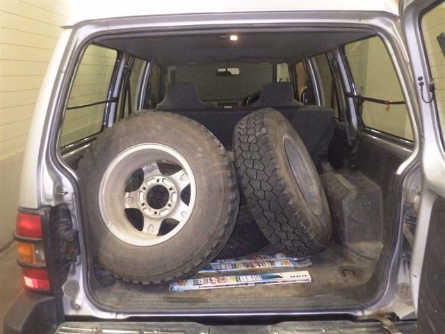 MITSUBISHI PAJERO