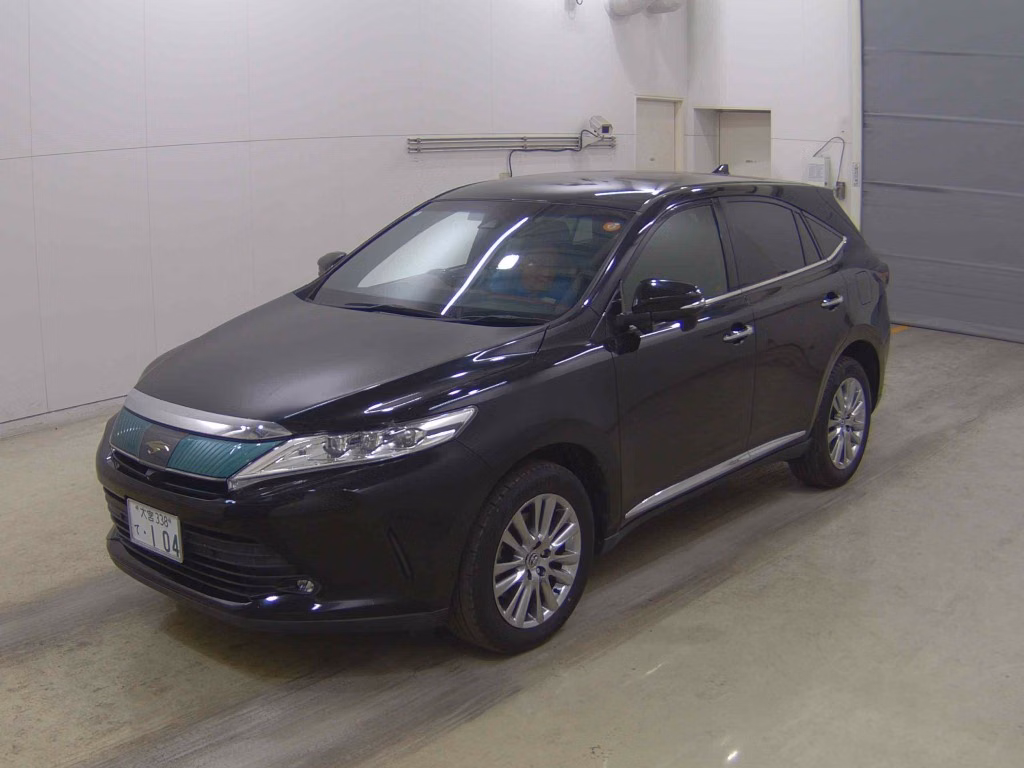 TOYOTA HARRIER