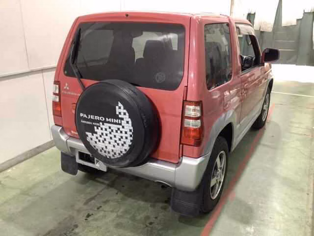 MITSUBISHI PAJERO MINI