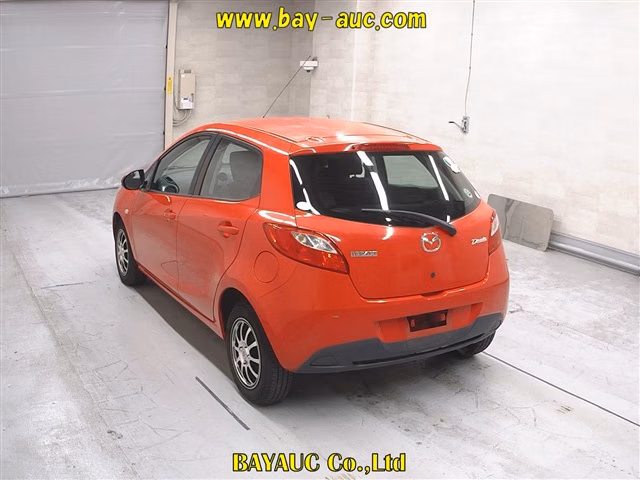 MAZDA DEMIO
