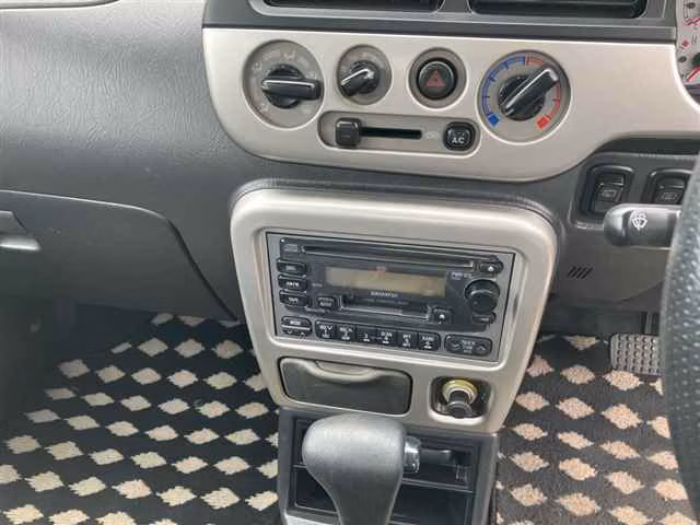 DAIHATSU MIRA GINO