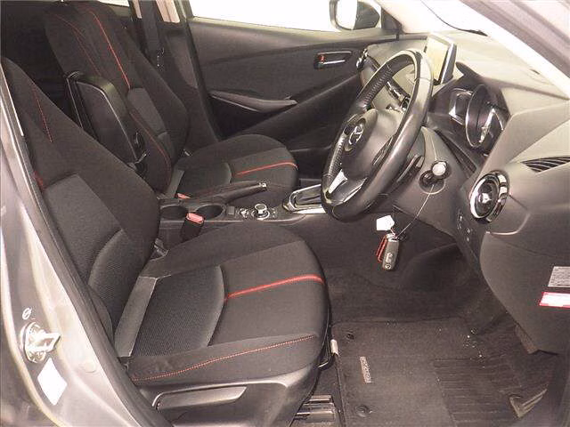 MAZDA MAZDA2