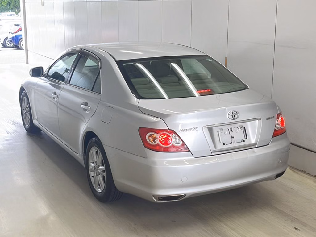 TOYOTA MARK X