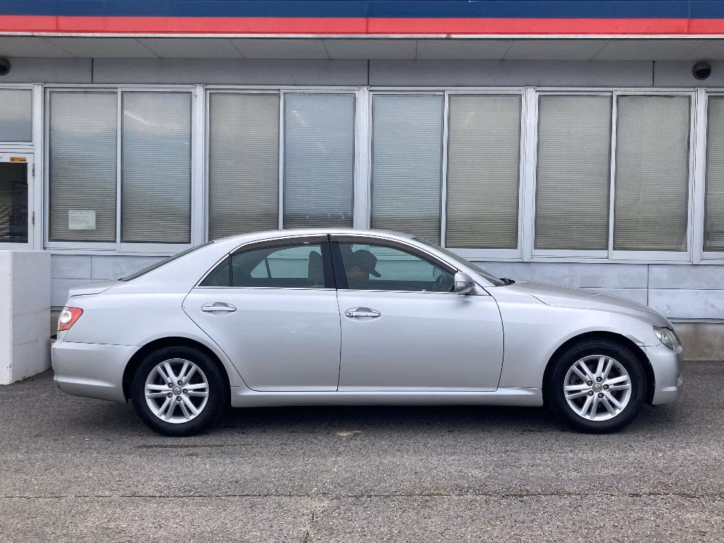 TOYOTA MARK X