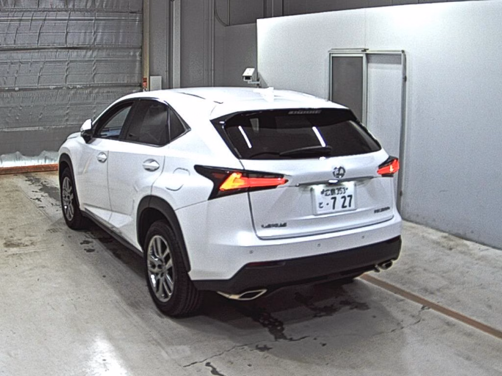 LEXUS NX200T