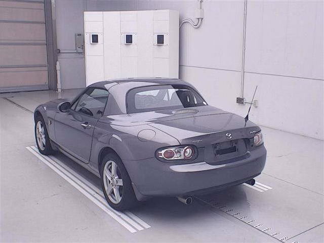 MAZDA ROADSTER