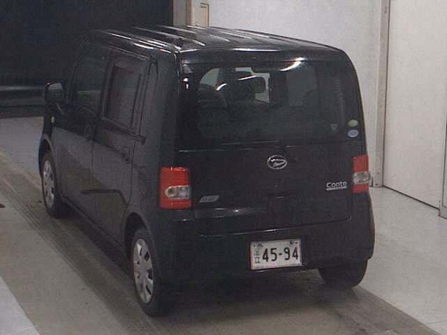 DAIHATSU MOVE CONTE