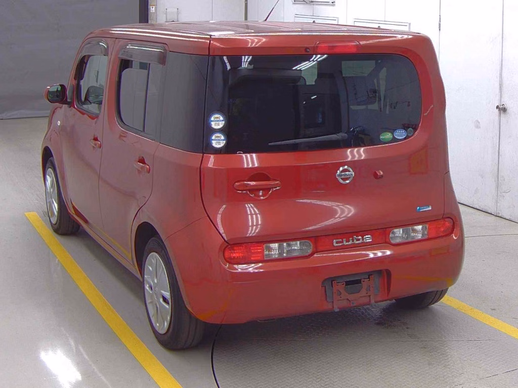 NISSAN CUBE