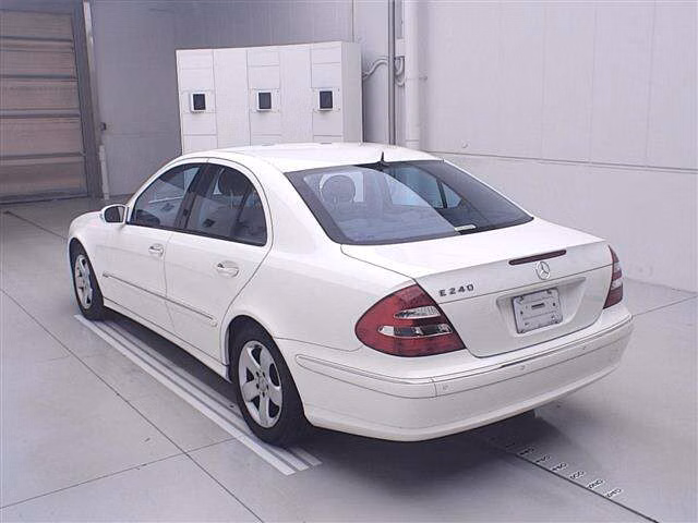MERCEDES-BENZ E-CLASS