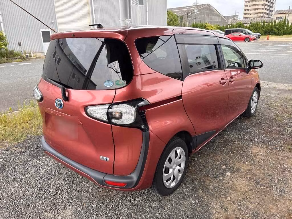 TOYOTA SIENTA