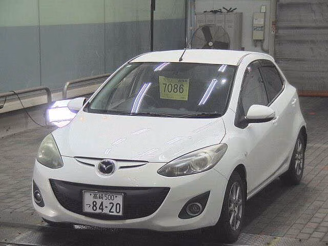 MAZDA DEMIO
