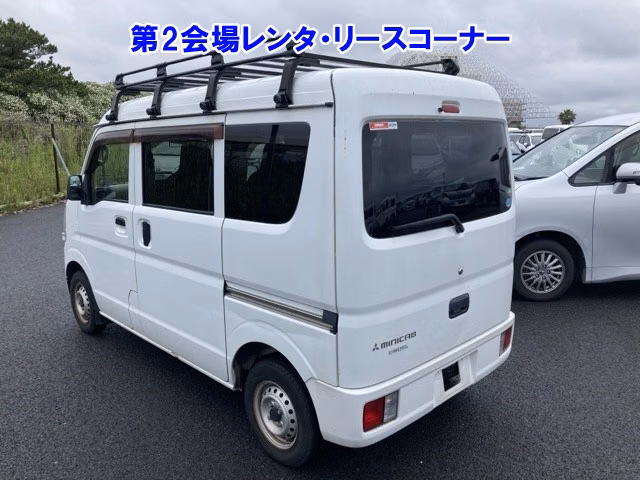 MITSUBISHI MINICAB