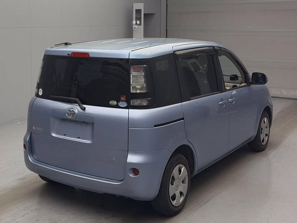 TOYOTA SIENTA