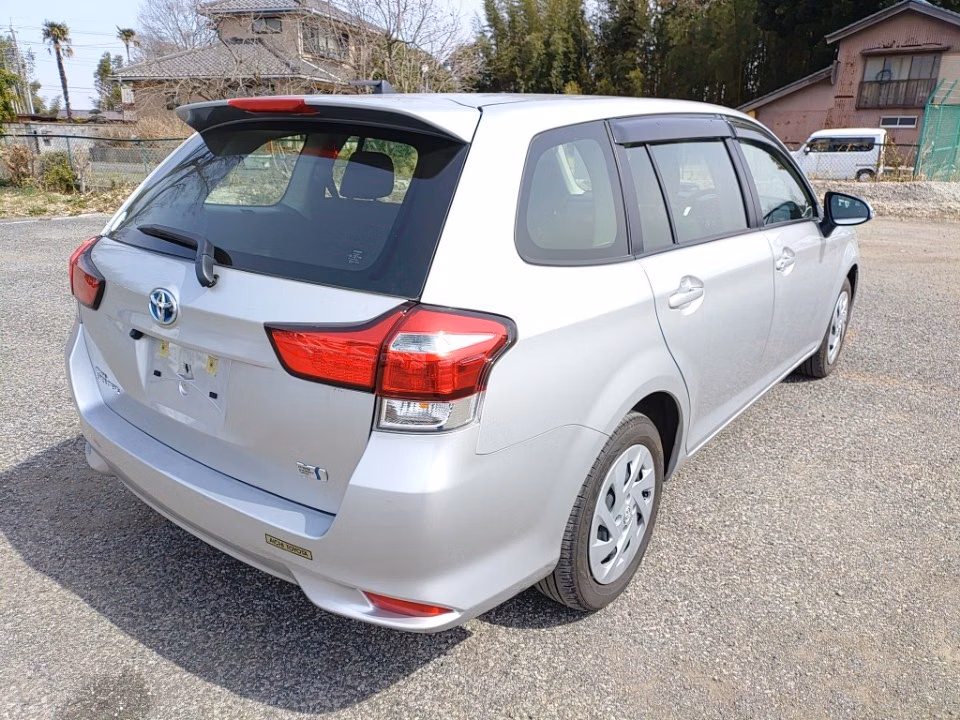 TOYOTA COROLLA FIELDER