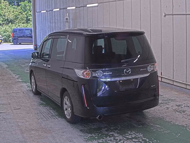 MAZDA BIANTE