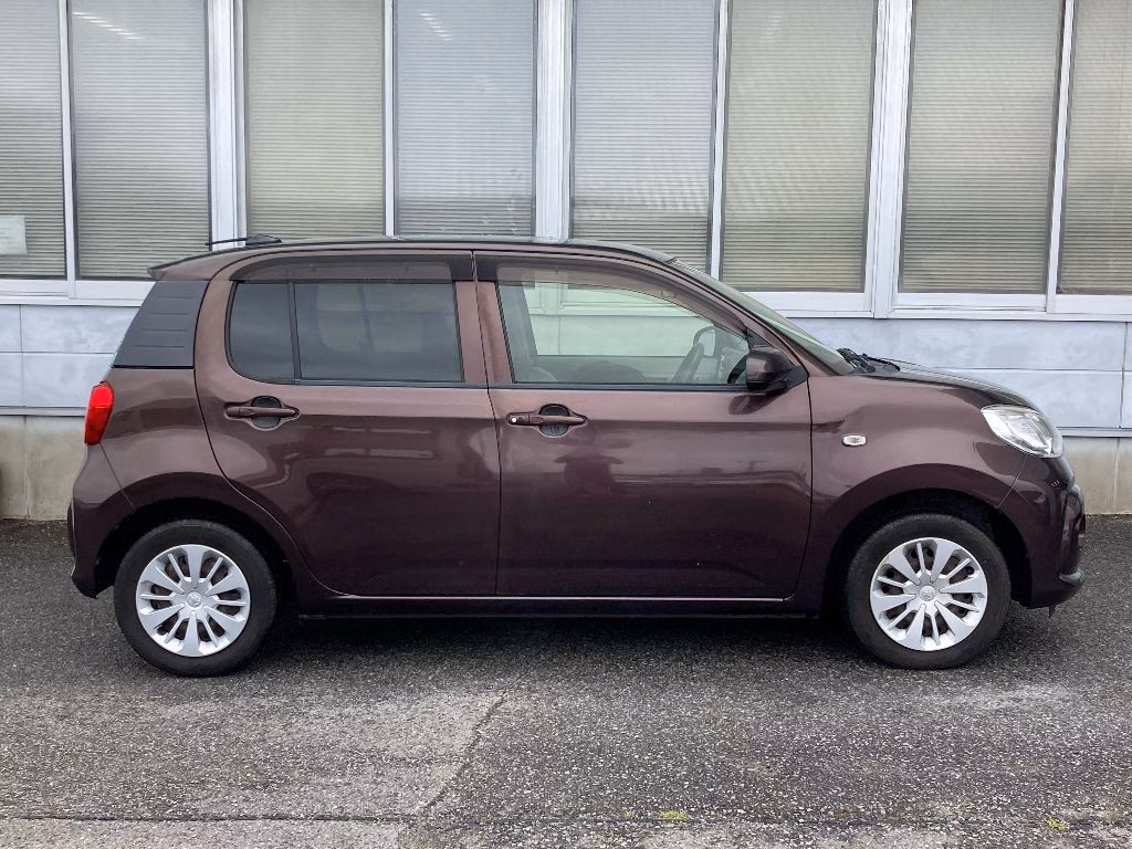 TOYOTA PASSO