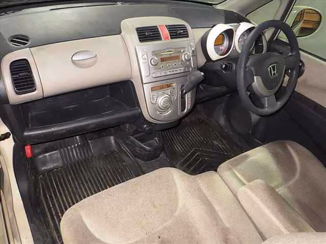 HONDA LIFE