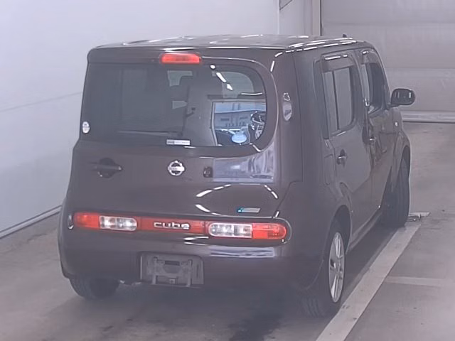 NISSAN CUBE