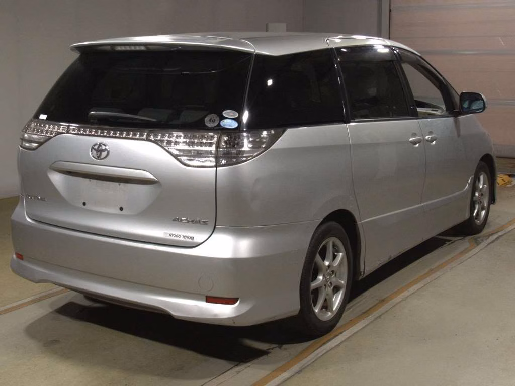 TOYOTA ESTIMA