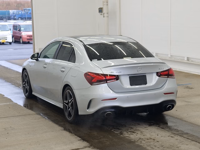MERCEDES-BENZ A-CLASS
