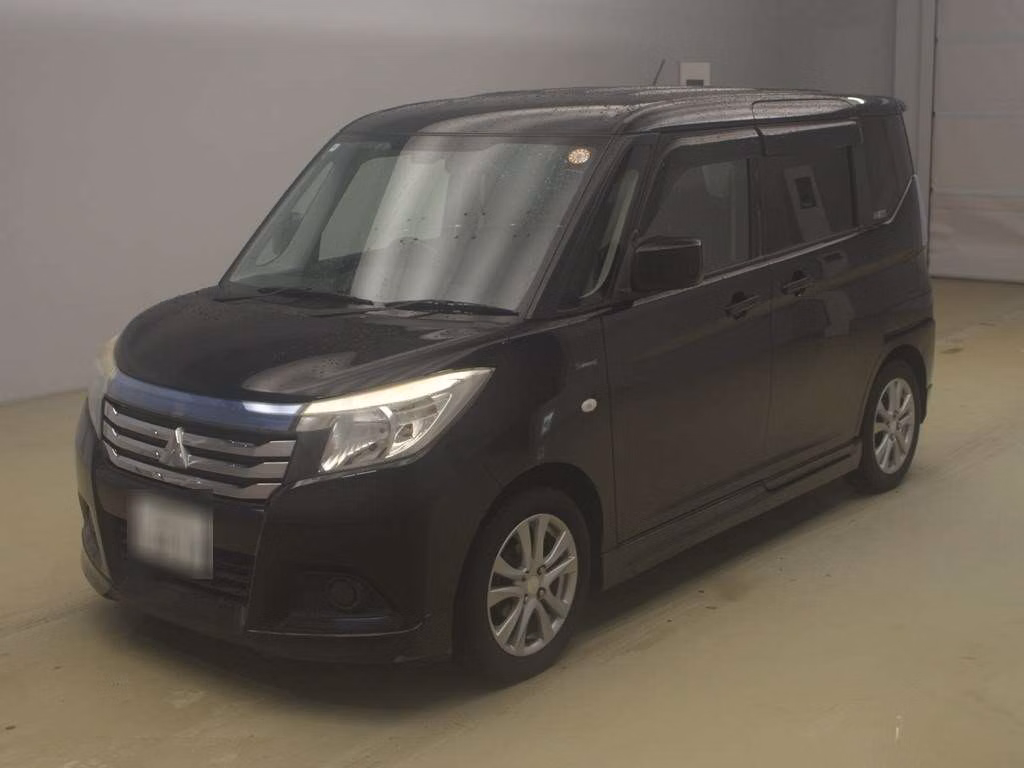 MITSUBISHI DELICA D:2