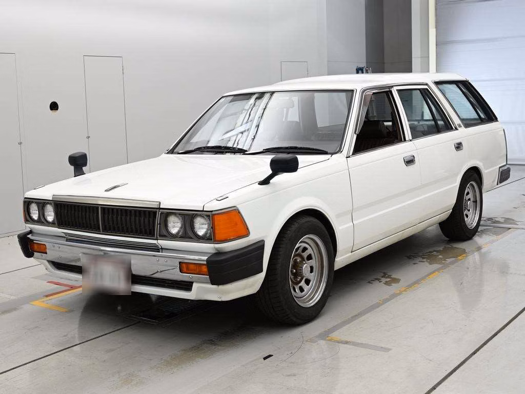 NISSAN CEDRIC