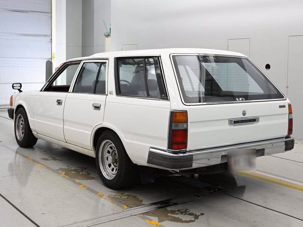 NISSAN CEDRIC
