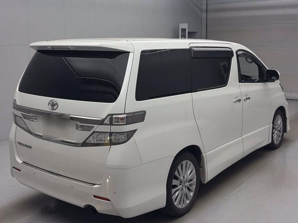 TOYOTA VELLFIRE