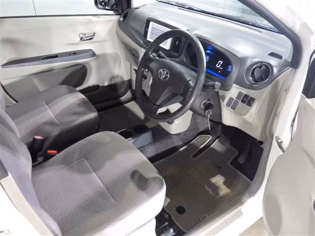 TOYOTA PIXIS EPOCH